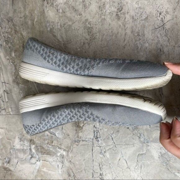 Skechers grey slip on air cooled memory foam shoes 7.5 - Picture 3 of 7